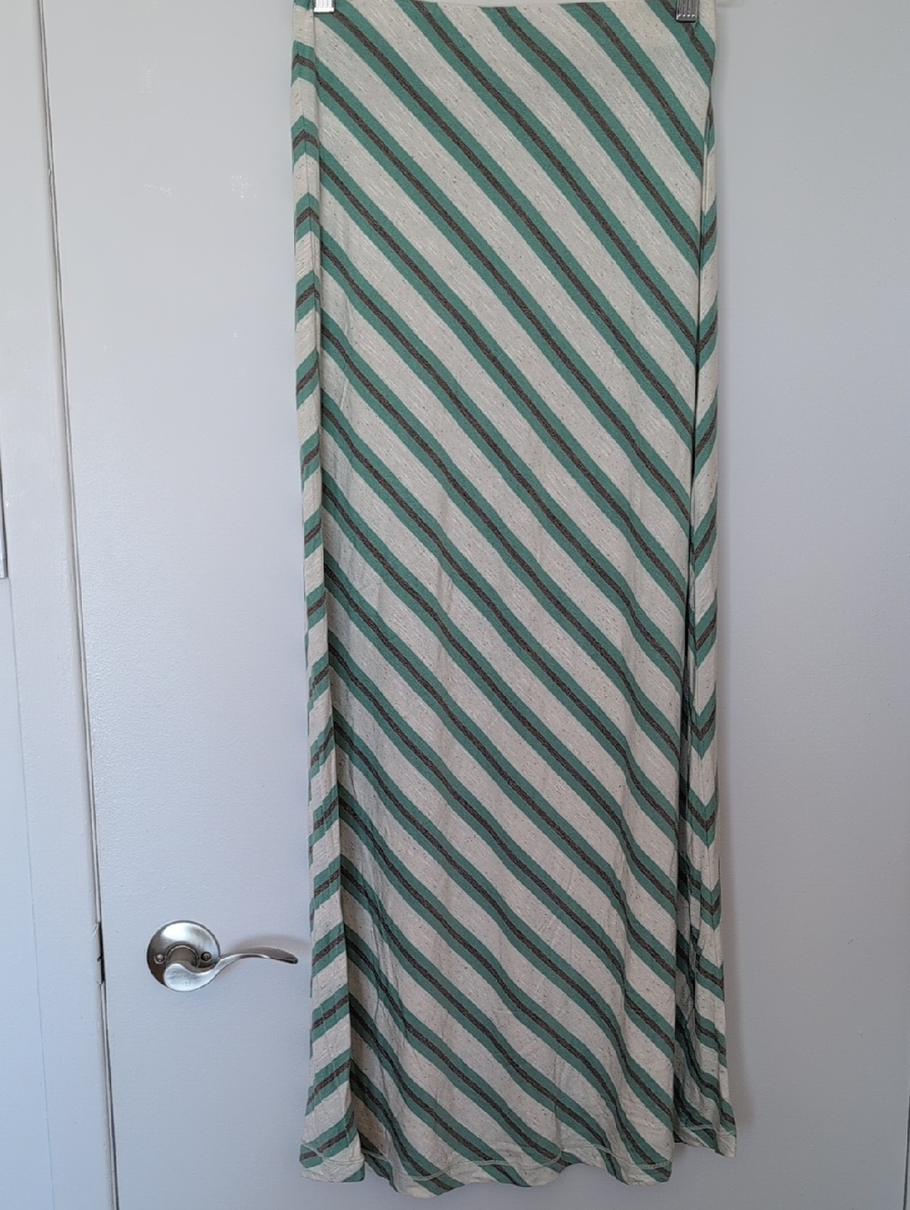 Max Studio Cream and Teal Diagonal Stripe Maxi Skirt